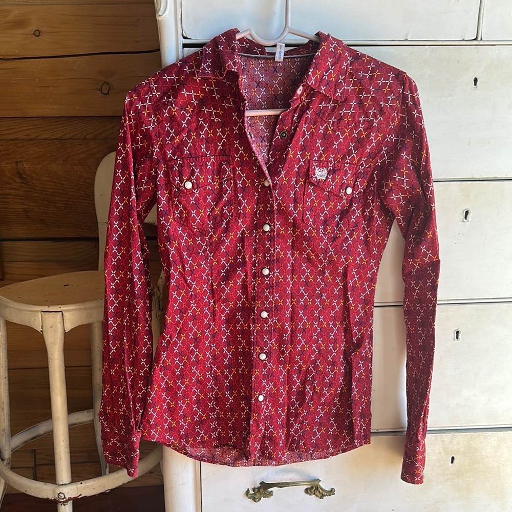 XS Cinch shirt